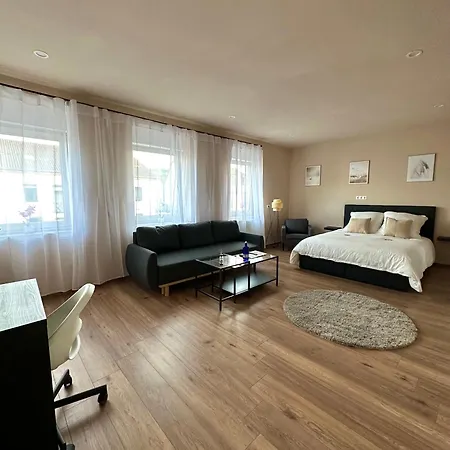 شقة Modernes Am Dreilaendereck