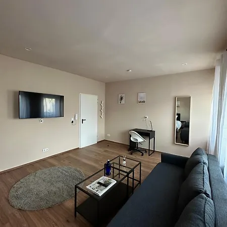 Modernes Am Dreilaendereck Alsdorf