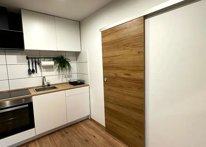 Modernes Am Dreilaendereck *