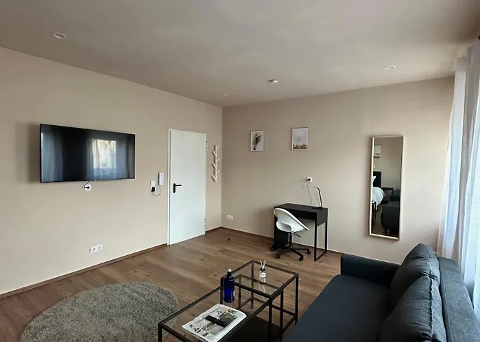 Modernes Am Dreilaendereck Alsdorf